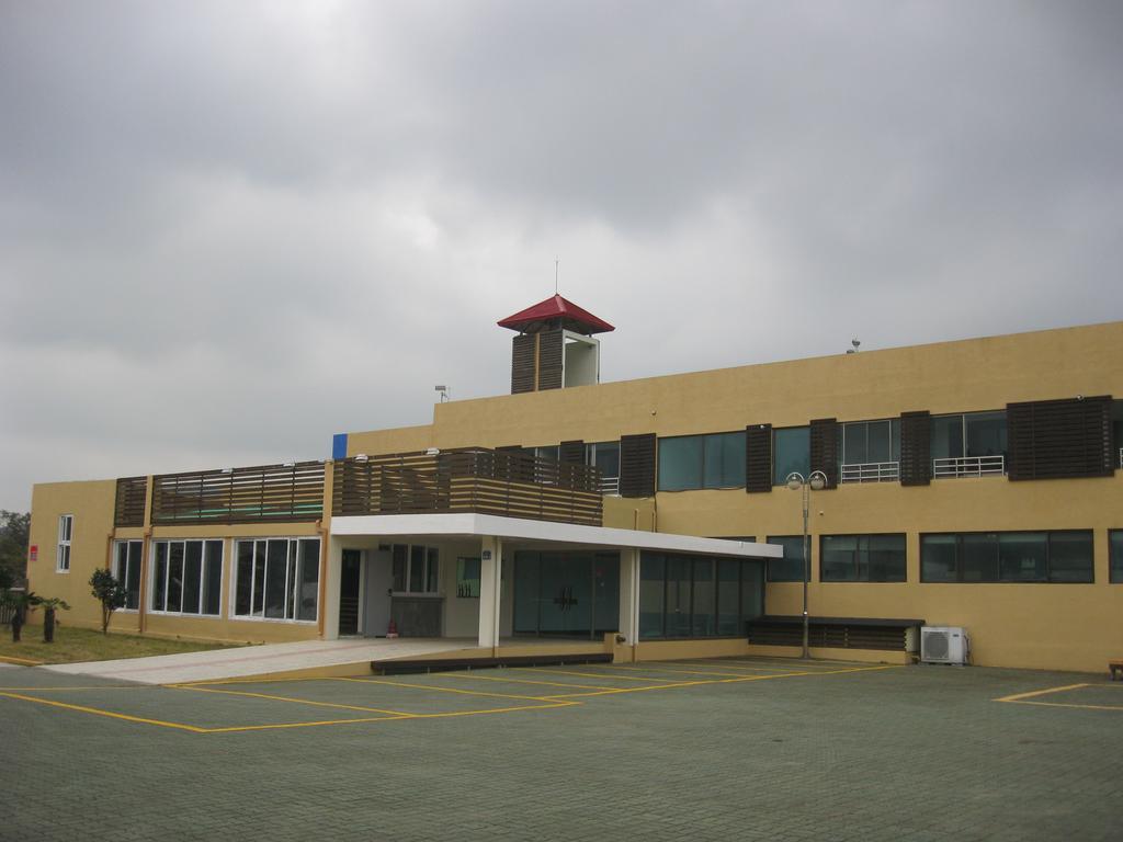 Geomunoreum Hostel Jeju Exterior foto