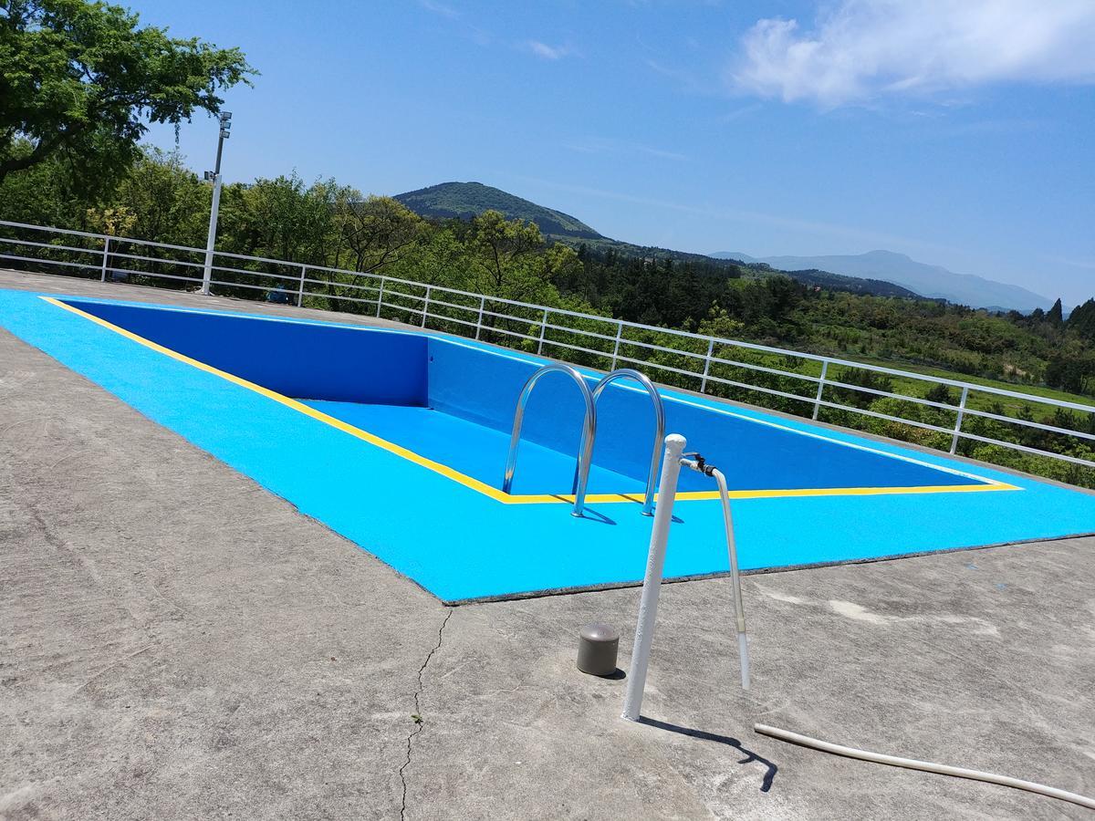 Geomunoreum Hostel Jeju Exterior foto